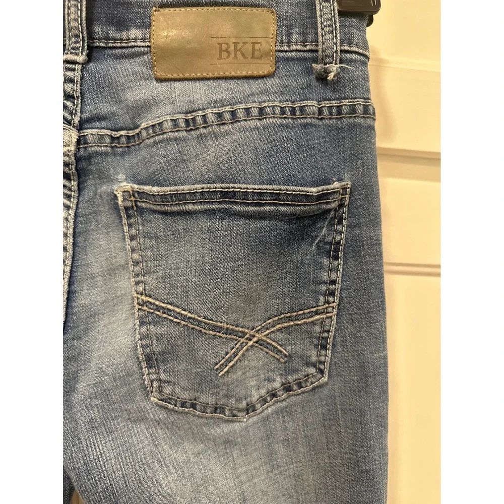 BKE Aiden Bootleg Jeans Mens 28L Medium Wash Denim Pants casual read